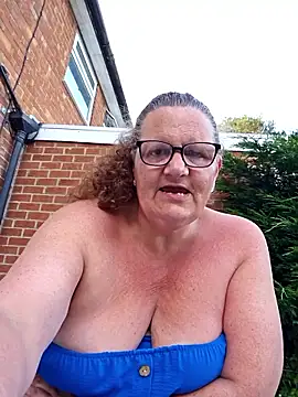 MissQueenBeex webcam
