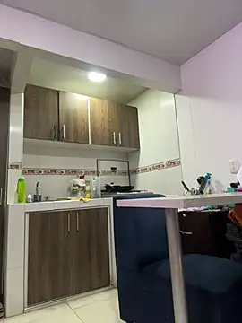 evelyn_1702 webcam