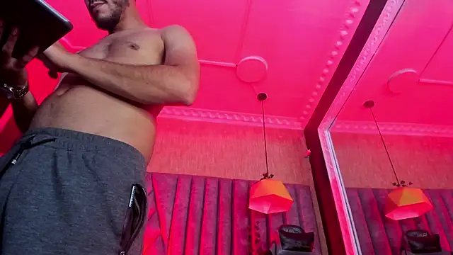 Boss_Domiinator webcam