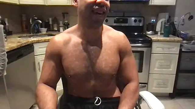 BigGuyMuscle webcam
