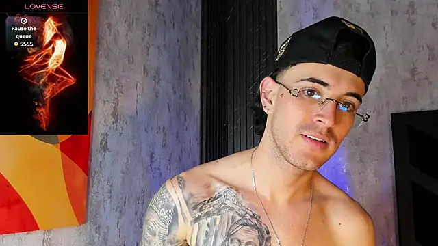 CodyWalkerR webcam