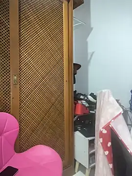 RIODEDOIDEIRAEDAIANE webcam