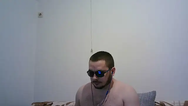 Black_Scorpion91 webcam