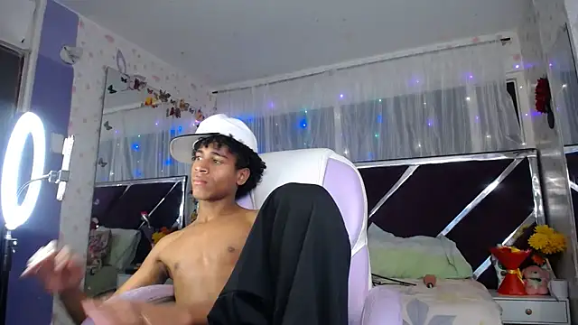 Santy_bigcock_01 webcam
