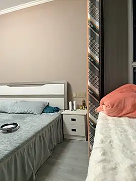 bread-rabbit webcam