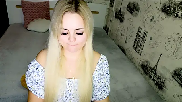 lovely-eyes webcam