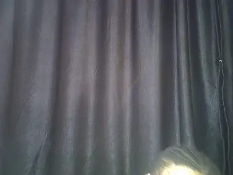 Luna_en_Gee