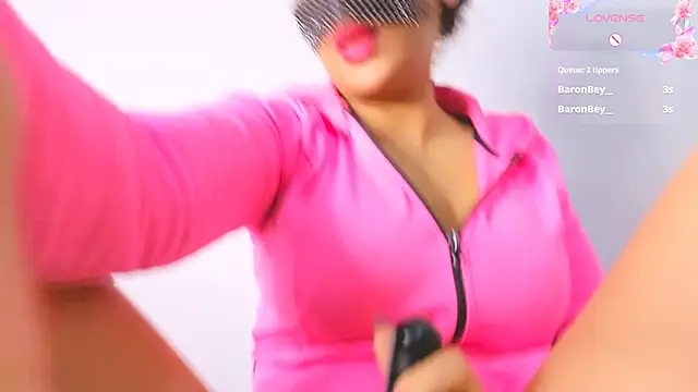 -TurkishLatina- webcam