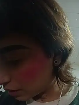 AlexxaAndRileyy webcam