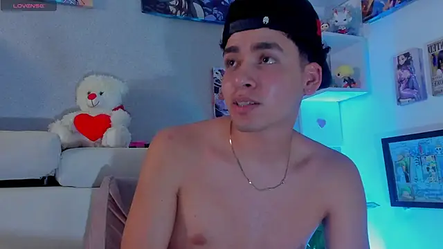 strong_rock69 webcam