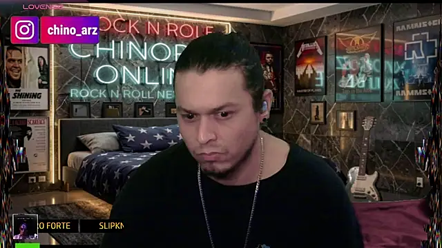 chino_roz webcam