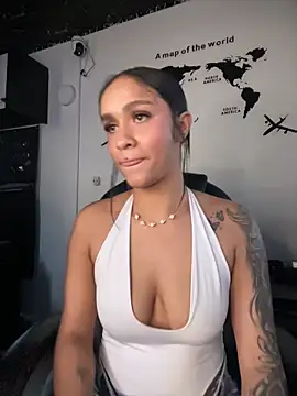 Isabella-Teen webcam