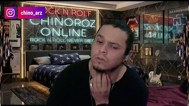 chino_roz webcam