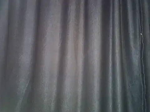 Luna_en_Gee webcam