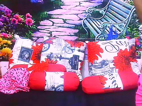 IndianPretty14u2Luv webcam