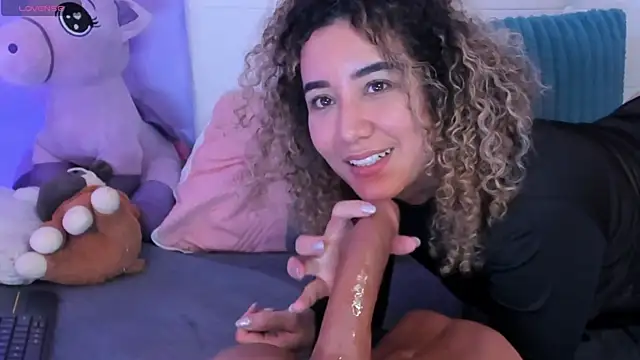 Charlotte11-11 webcam