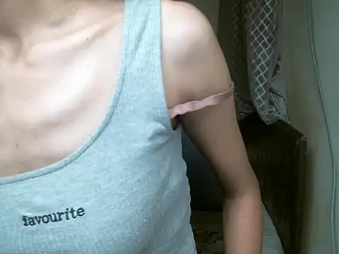 ekta_767 webcam