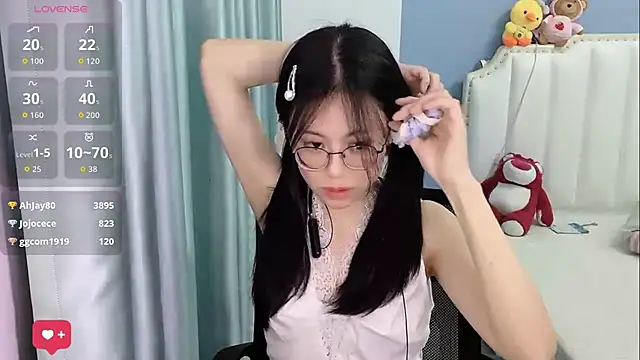 Luna-666 webcam