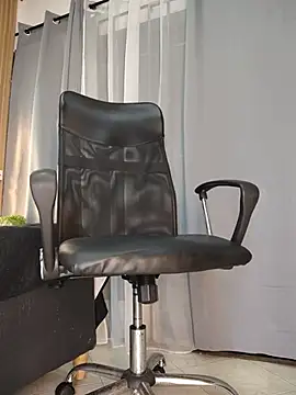 Oliver_bigblack_cock webcam