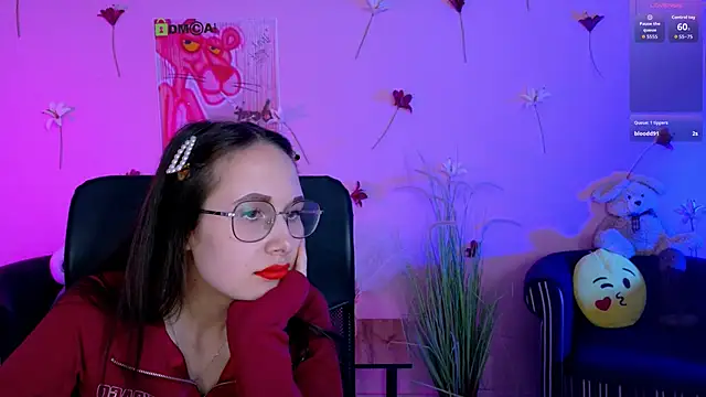 liana_kisses webcam