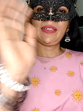 BhabhiPooja69 webcam