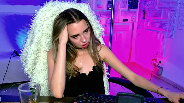 KimPorins webcam