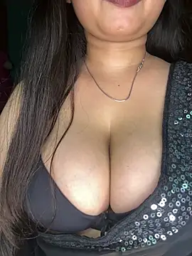 Naughty_pooja44 webcam