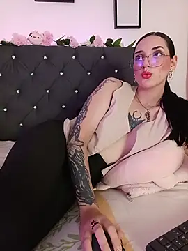 ViancaMoretti webcam