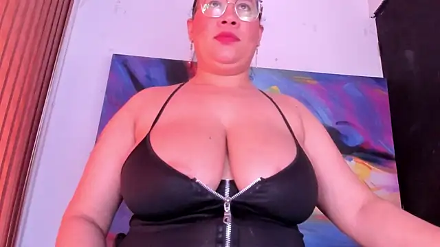 alondrabigtits webcam