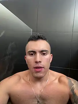 LucasJewely webcam