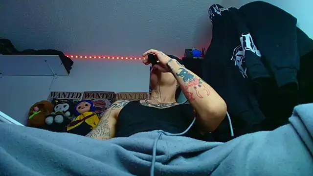 Anhony_Muscle webcam