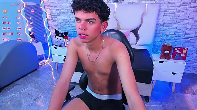 keahi_tay webcam