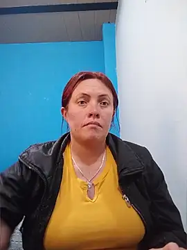 carolinhe26 webcam