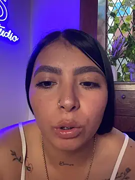 Nina_vell webcam