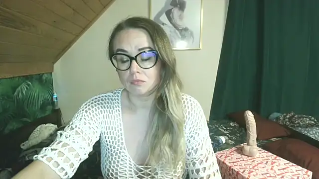 MilfKendra4U webcam