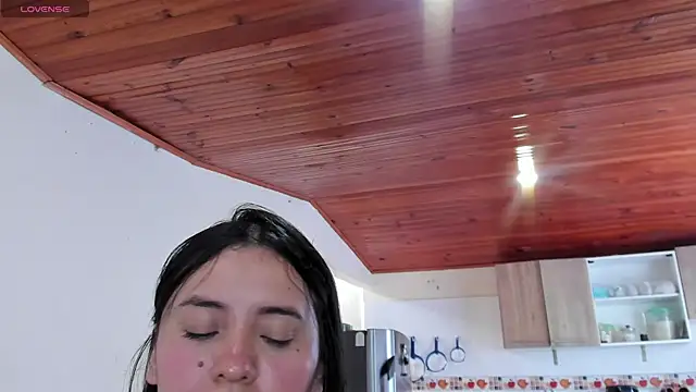 Cuty_sexy_hot webcam