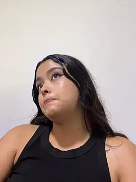 Ariana_Pierce webcam