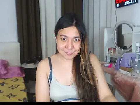 stellahugeX webcam