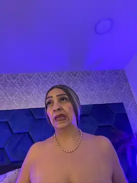 Angelina_Roa webcam