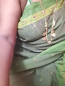 Tamil_Ammani webcam