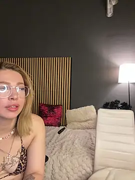 LoraShines webcam