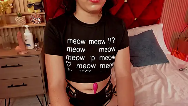Kiri_Velvet webcam