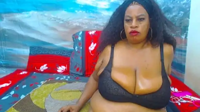 MatureTemptress webcam