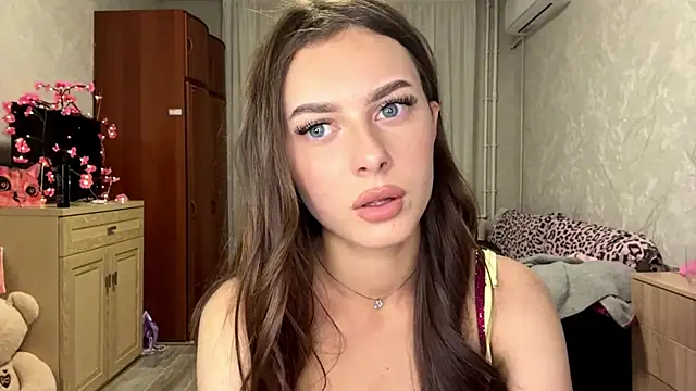 StephaniCute webcam