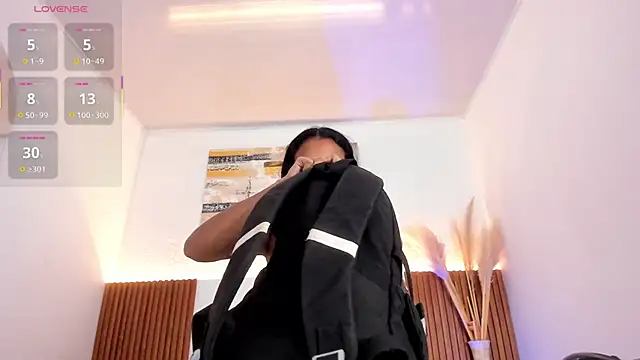 Tiana_Glow2 webcam