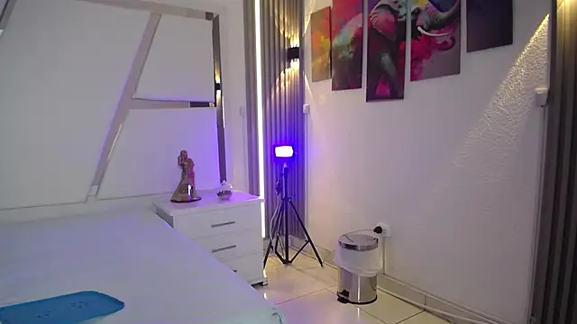 Mia__Kross_ webcam