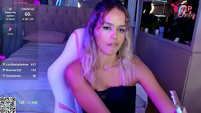 Stacy_Tyler webcam