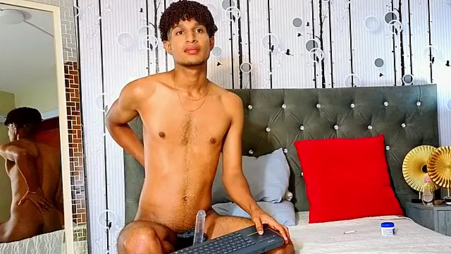 Alex_Bloom webcam
