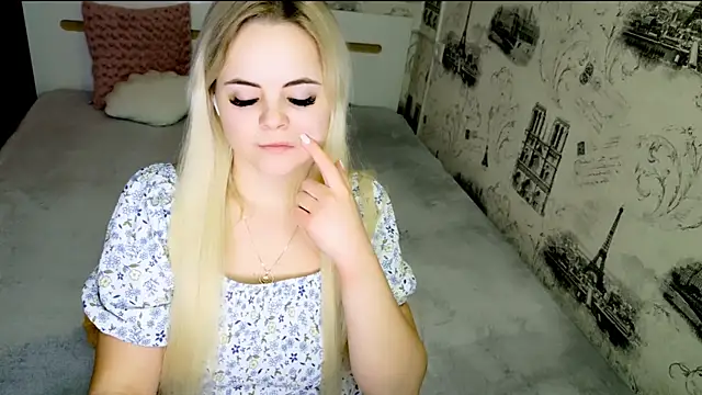 lovely-eyes webcam