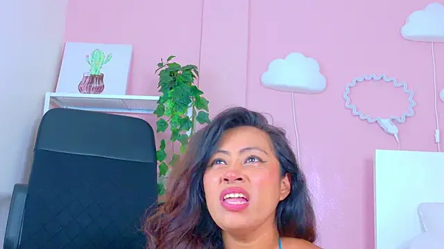 SeleneGibson__ webcam